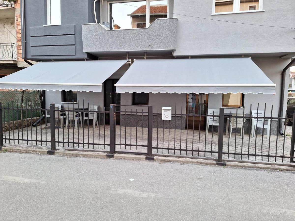 Studio Apartments Oleg Ohrid Exterior foto
