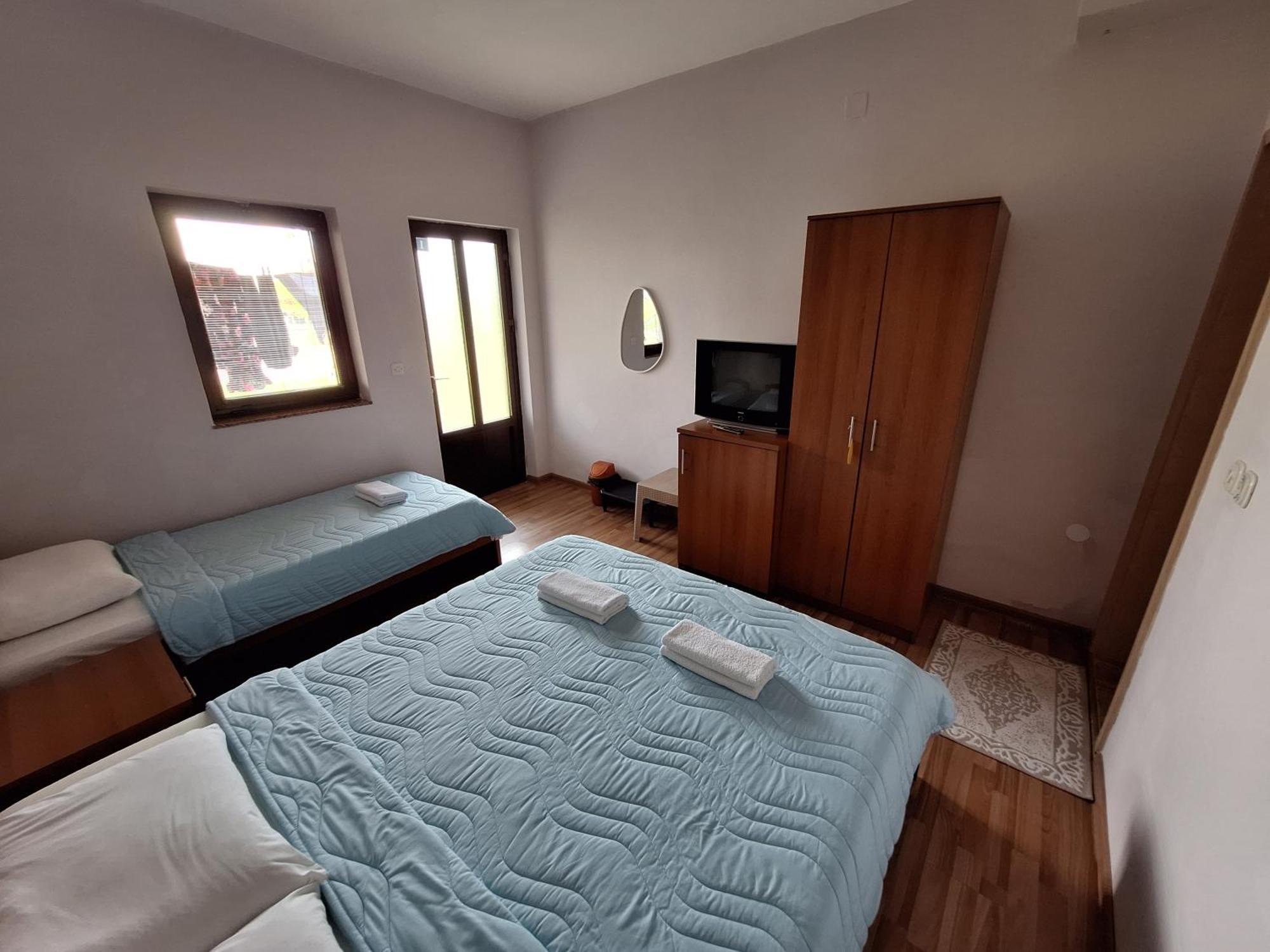 Studio Apartments Oleg Ohrid Exterior foto